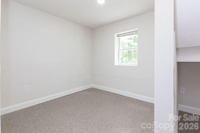 258 New Leicester Highway, Asheville, NC 28806