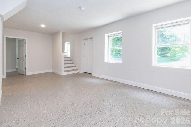 258 New Leicester Highway, Asheville, NC 28806