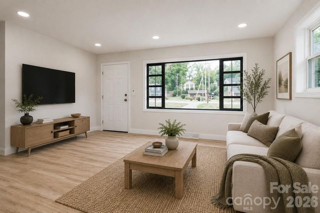258 New Leicester Highway, Asheville, NC 28806