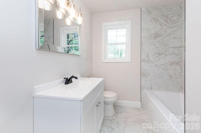 258 New Leicester Highway, Asheville, NC 28806