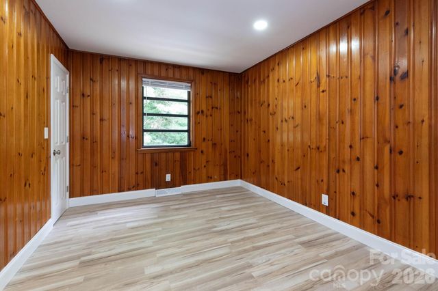 258 New Leicester Highway, Asheville, NC 28806