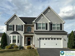 4426 Cottonwood Drive, Lower Nazareth Twp, PA 18064