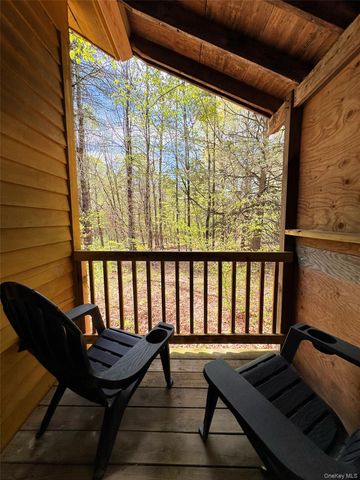 67 Katzman Road, Ellenville, NY 12428