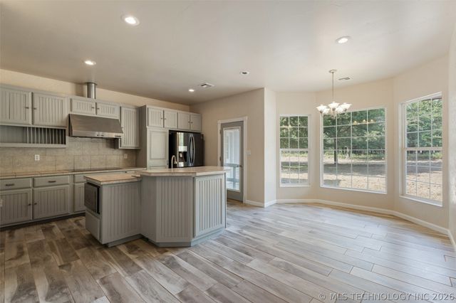 446490 NE 280 Road, Vinita, OK 74301