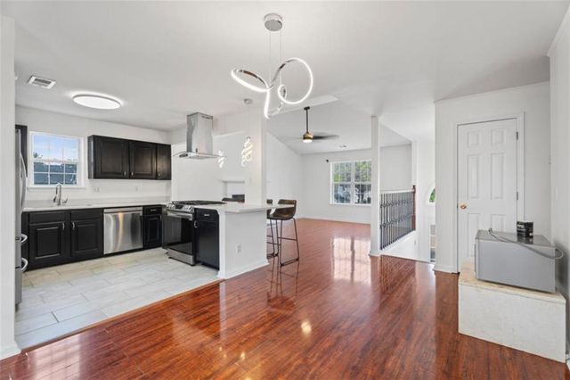 2993 everglades court Court NW, Acworth, GA 30101