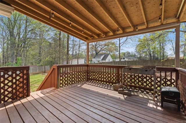 2993 everglades court Court NW, Acworth, GA 30101