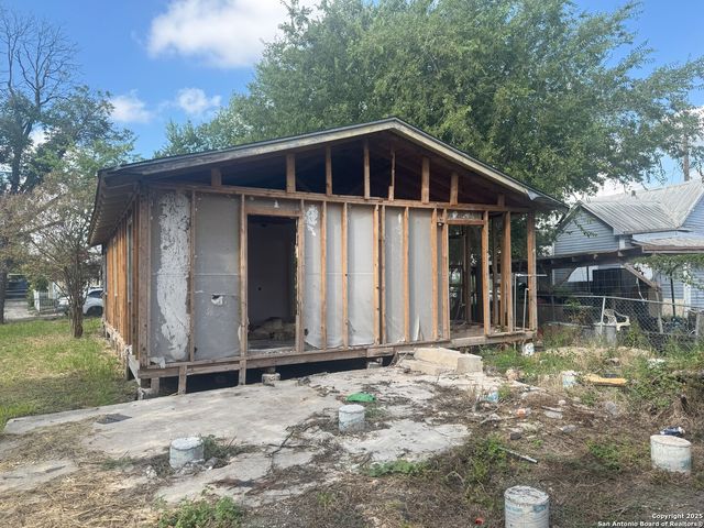 215 rehmann, San Antonio, TX 78204