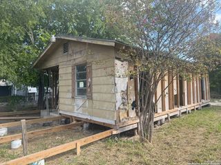 215 rehmann, San Antonio, TX 78204