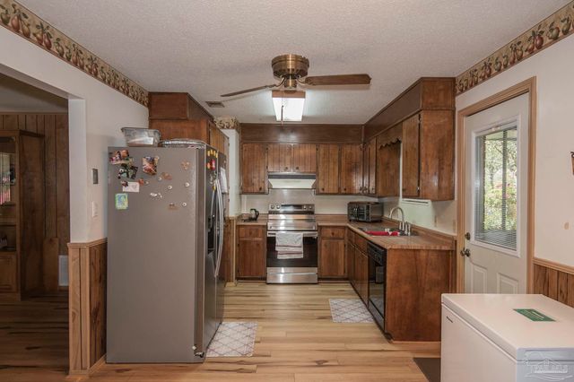 4361 W Avenida De Golf, Pace, FL 32571