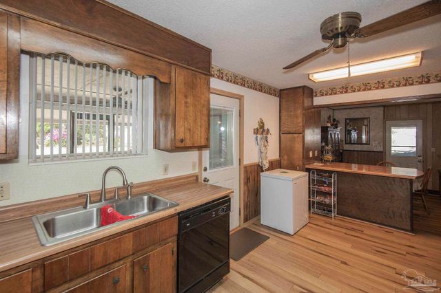 4361 W Avenida De Golf, Pace, FL 32571