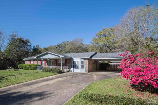 4361 W Avenida De Golf, Pace, FL 32571