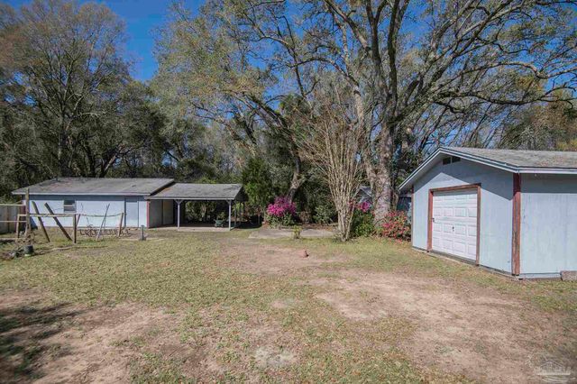 4361 W Avenida De Golf, Pace, FL 32571