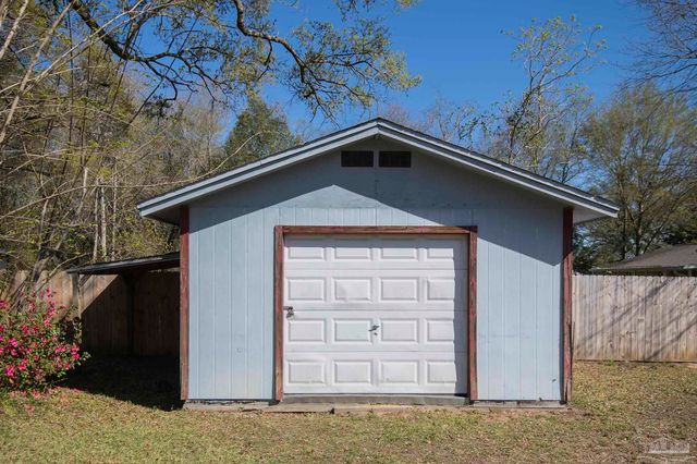 4361 W Avenida De Golf, Pace, FL 32571