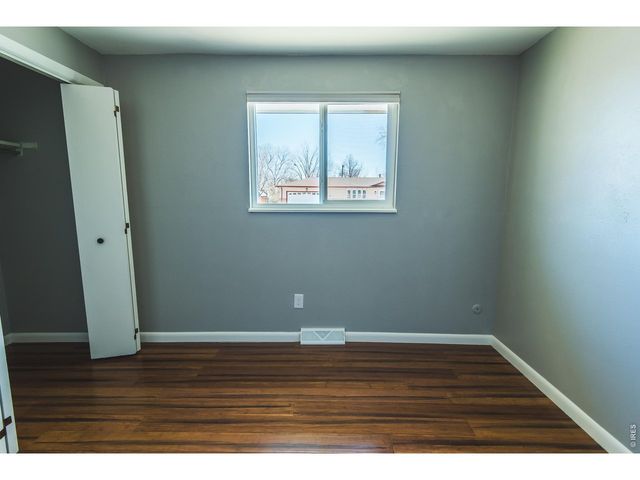 1013 Jennifer Dr, Loveland, CO 80537