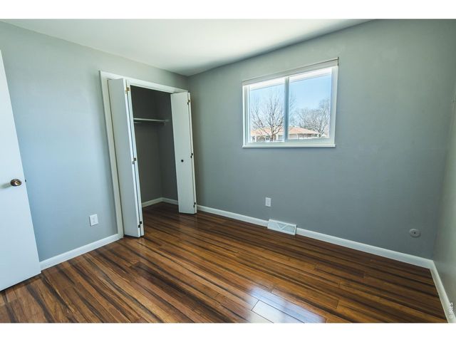 1013 Jennifer Dr, Loveland, CO 80537