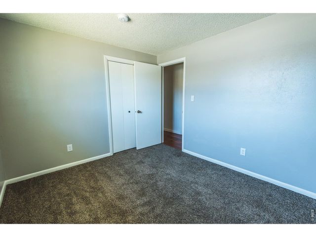 1013 Jennifer Dr, Loveland, CO 80537