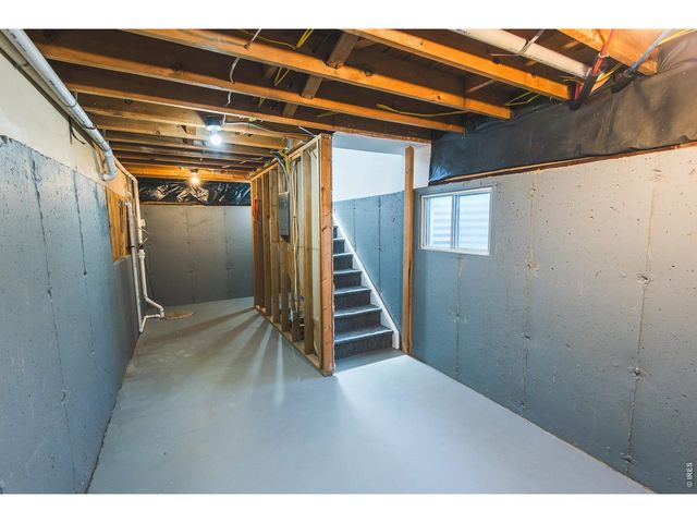 1013 Jennifer Dr, Loveland, CO 80537