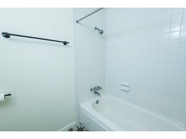 1013 Jennifer Dr, Loveland, CO 80537