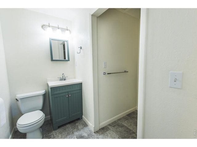 1013 Jennifer Dr, Loveland, CO 80537