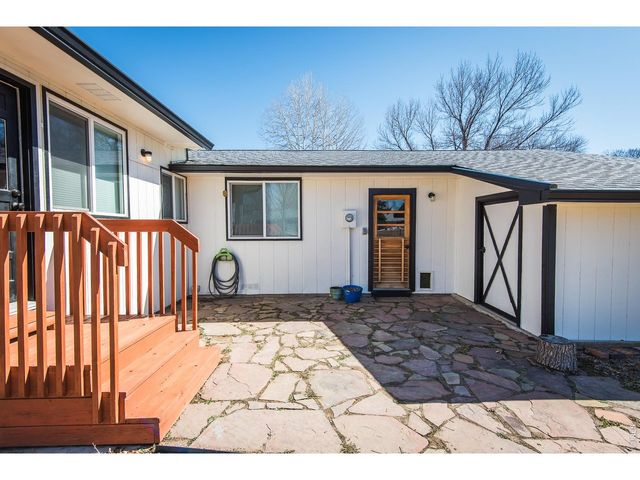 1013 Jennifer Dr, Loveland, CO 80537