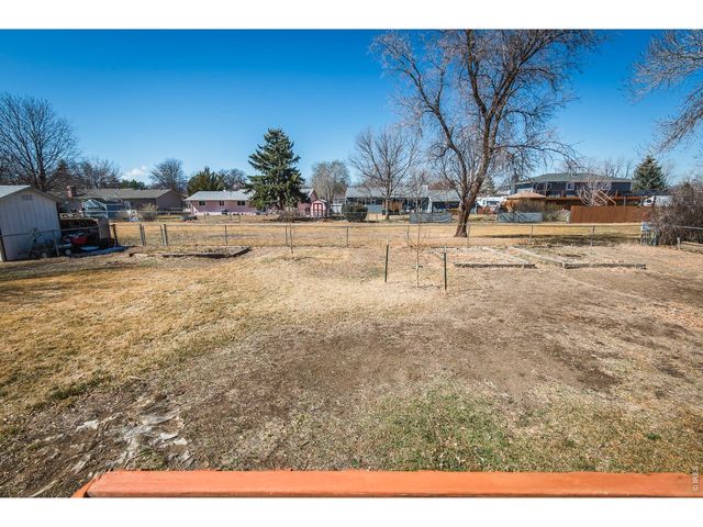 1013 Jennifer Dr, Loveland, CO 80537