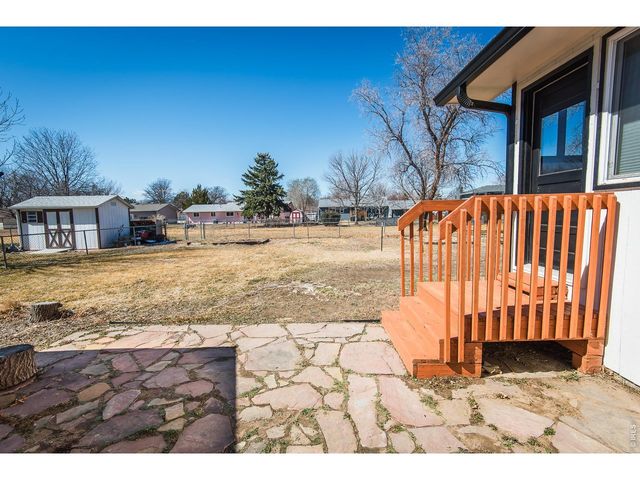 1013 Jennifer Dr, Loveland, CO 80537