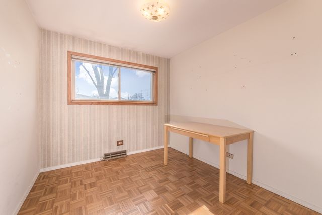 170 Westmere Road, Des Plaines, IL 60016