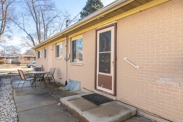 170 Westmere Road, Des Plaines, IL 60016