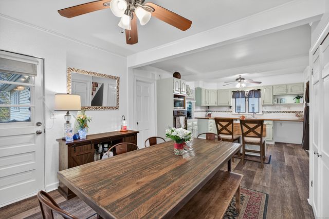 444 Woodward Avenue, New Haven, CT 06512