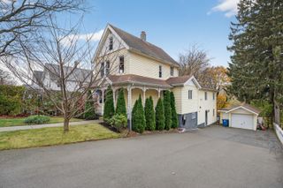 444 Woodward Avenue, New Haven, CT 06512