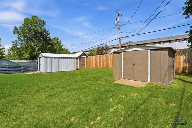 822 N 10th Street, Spearfish, SD 57783