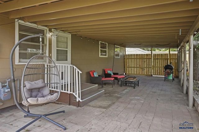 822 N 10th Street, Spearfish, SD 57783