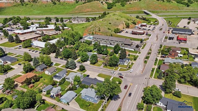 822 N 10th Street, Spearfish, SD 57783