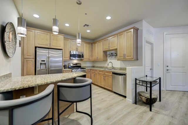 7291 N Scottsdale Road 1016, Paradise Valley, AZ 85253