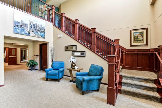 3800 85th Avenue N 117, Brooklyn Park, MN 55443