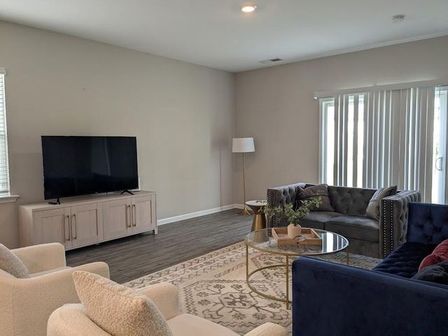 94 Wynn Way, Pendergrass, GA 30567