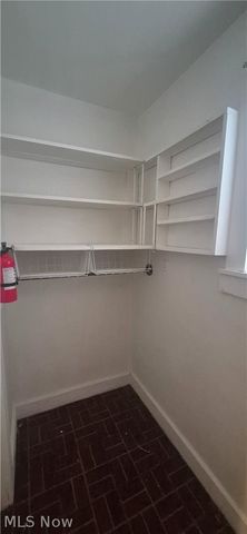 10077 Valleyview Drive, Columbia Station, OH 44028