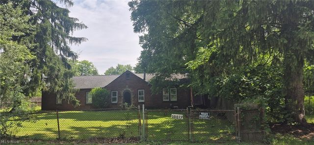 10077 Valleyview Drive, Columbia Station, OH 44028