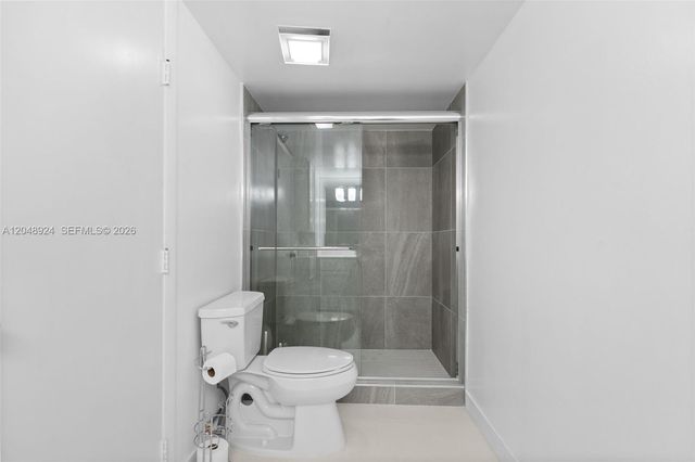 1201 S Ocean Dr 410S, Hollywood, FL 33019