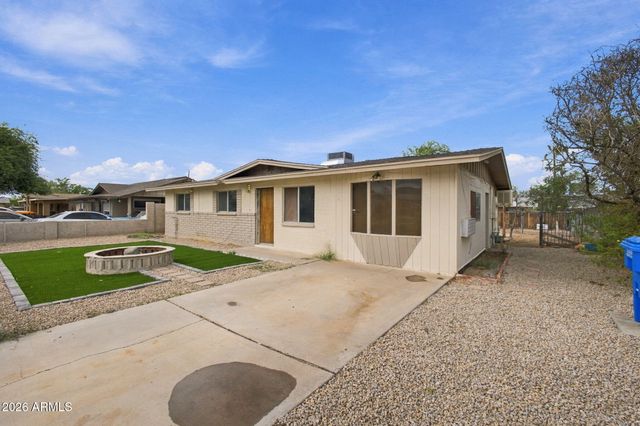 218 W BEAUTIFUL Lane, Phoenix, AZ 85041