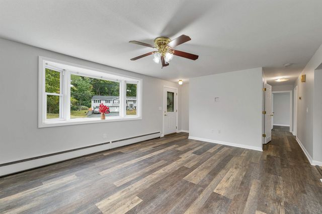 18 E Derry Road, Derry, NH 03038