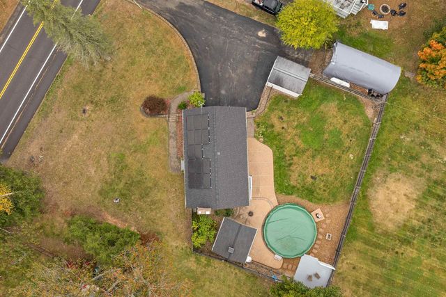 18 E Derry Road, Derry, NH 03038