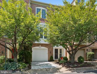 4654 KINSEY LN, Alexandria, VA 22311