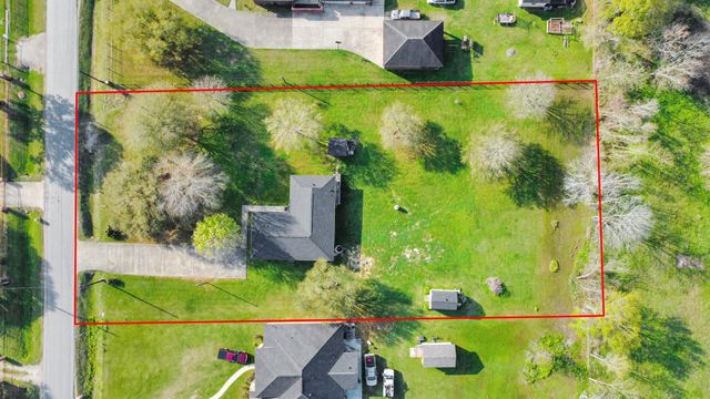 3518 Kansas, Fresno, TX 77545