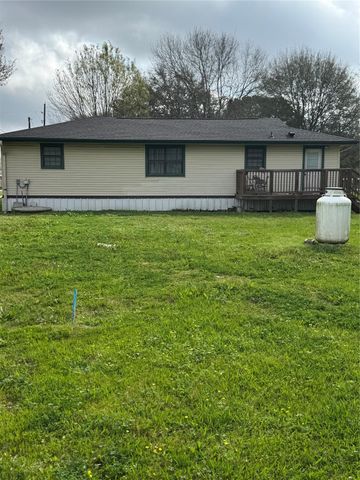 3518 Kansas, Fresno, TX 77545