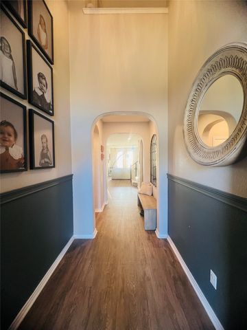 15725 Barton Ridge Drive, Fort Worth, TX 76177