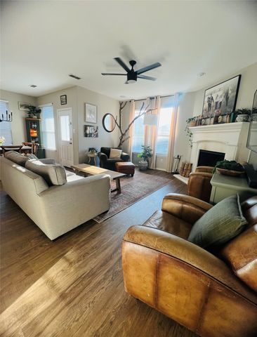 15725 Barton Ridge Drive, Fort Worth, TX 76177