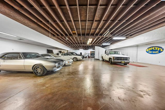 518 W Columbia Dr, Kennewick, WA 99336