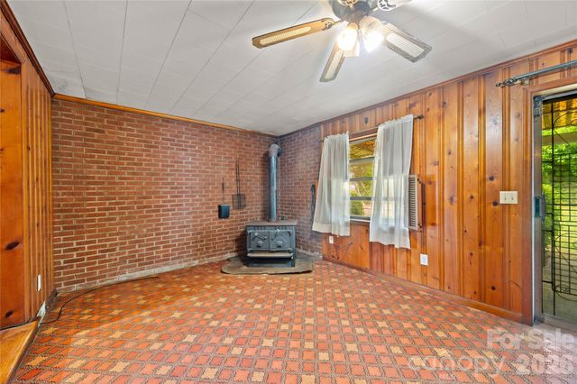 419 S Pearl Street, Troy, NC 27371