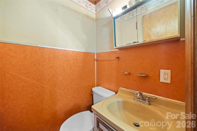 419 S Pearl Street, Troy, NC 27371